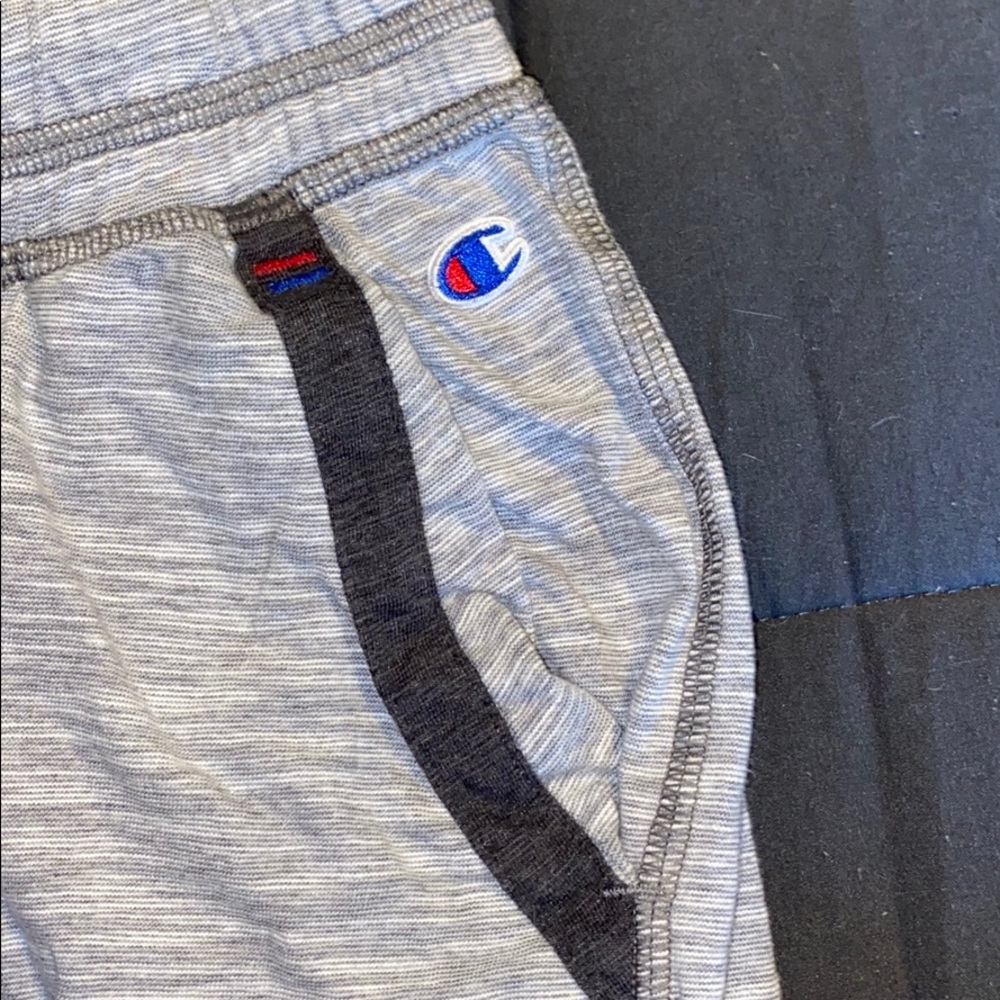 Champion Shorts - Picture 3 of 5
